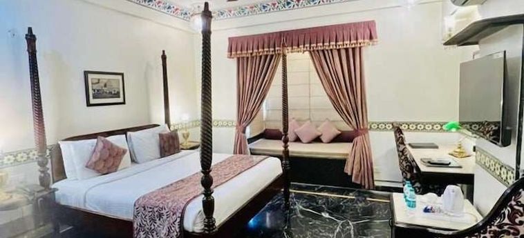 Hotel Umaid Mahal:  JAIPUR