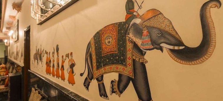 Hotel Umaid Mahal:  JAIPUR