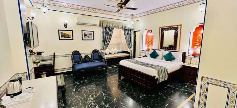 Hotel Umaid Mahal:  JAIPUR