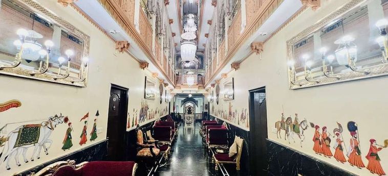 Hotel Umaid Mahal:  JAIPUR