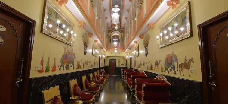 Hotel Umaid Mahal:  JAIPUR