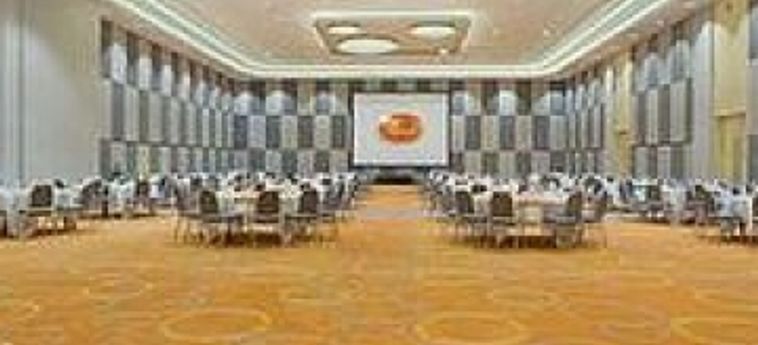 Harris Hotel & Conventions Bek:  JAKARTA