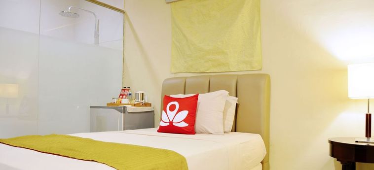 Hotel Zen Rooms W Home Cipete Jakarta: Foto 