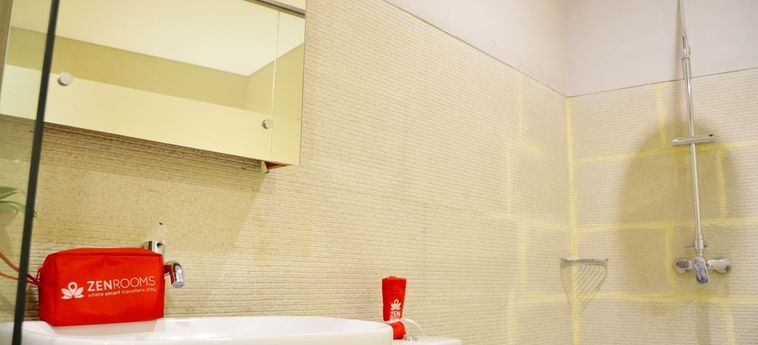 Hotel Zen Rooms W Home Cipete Jakarta: Foto 