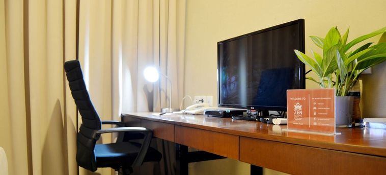 Hotel Zen Rooms W Home Cipete Jakarta: Foto 