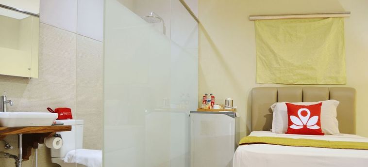 Hotel Zen Rooms W Home Cipete Jakarta: Foto 