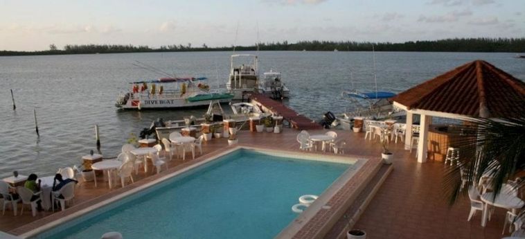 Hotel Fisherman's Inn:  JAMAICA
