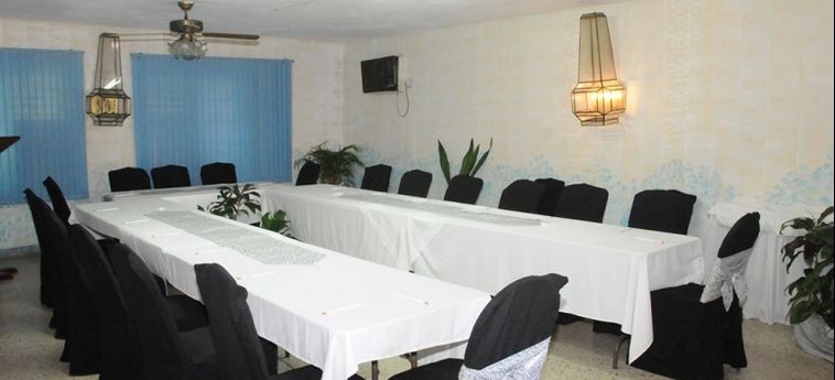Palm View Guesthouse And Conference Centre:  JAMAICA