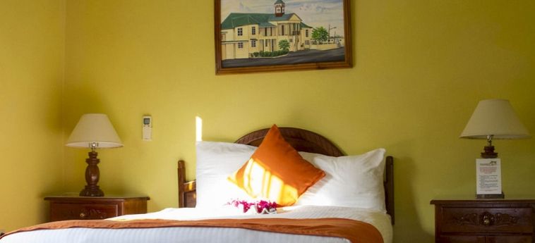 Hotel Seastar Inn:  JAMAICA