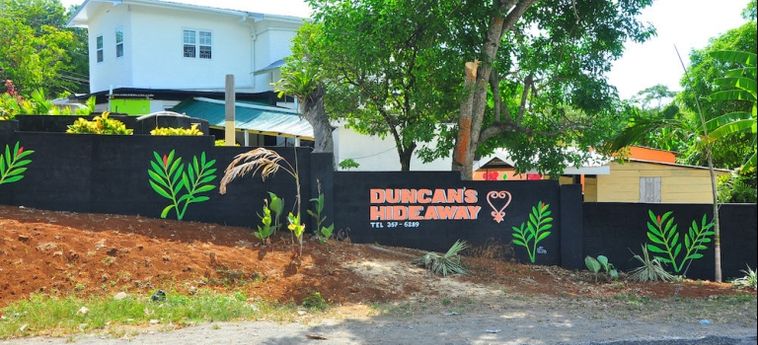 Duncan's Hideaway Guesthouse:  JAMAICA
