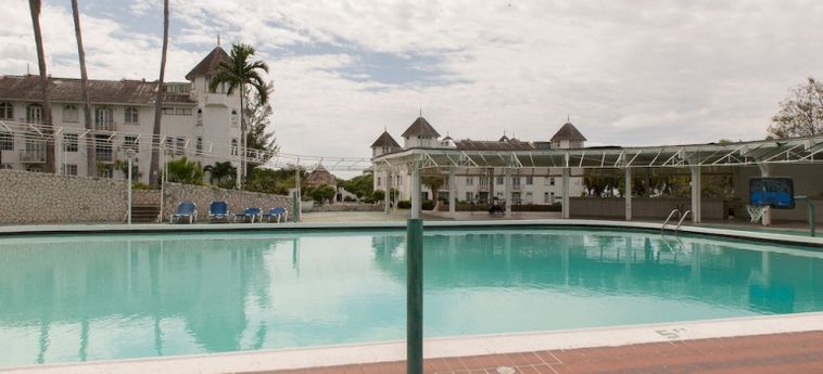 Crystal Beach Apartment At Seacastles:  JAMAICA