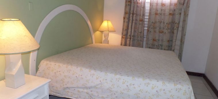 Hotel Seacastles Dahlia 1 Bedroom Suite:  JAMAICA