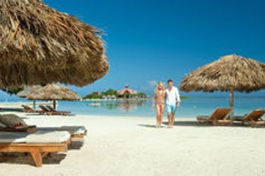 Hotel Sandals Royal Caribbean & Private Island All Inclusive:  JAMAICA