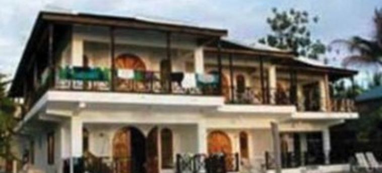 Negril Tree House Resort:  JAMAICA