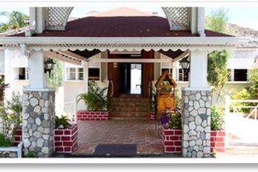 Hibiscus Lodge Hotel:  JAMAICA