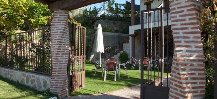HOTEL RURAL ROBLES 2 Stelle