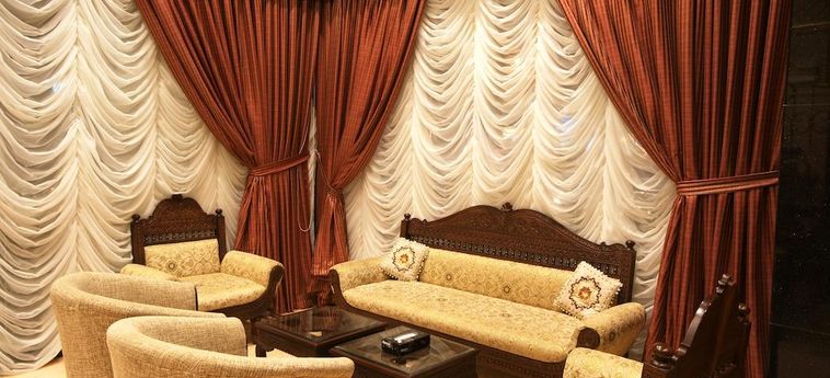 Roshan Al Azhar Hotel:  JEDDAH