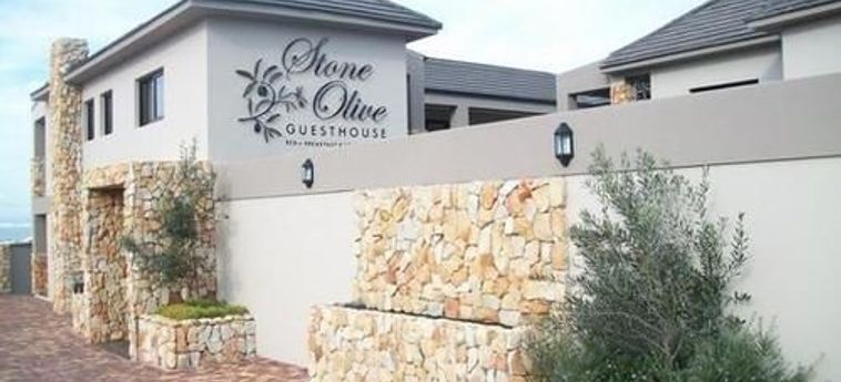 Stone Olive Guest House:  JEFFREYS BAY