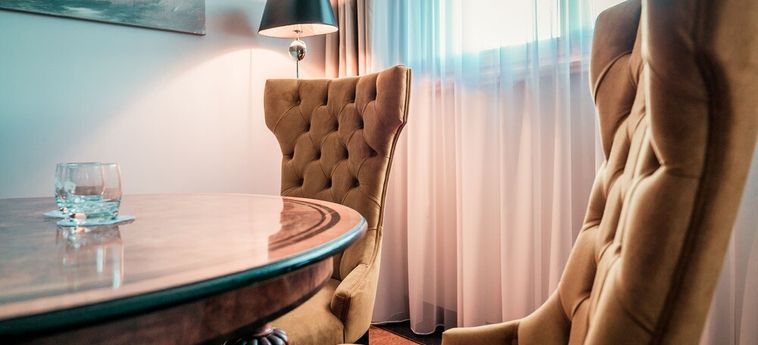 Hotel Palac Na Wodzie Jelenia Gora: Foto 