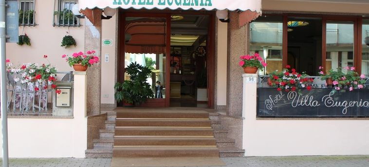 Hotel Villa Eugenia:  JESOLO - VENEDIG