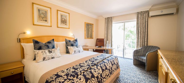 Protea Hotel By Marriott Johannesburg Balalaika Sandton:  JOHANNESBURG