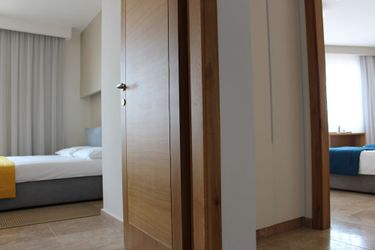 Hotel Grey Pearls Suites Jounieh: Photo 