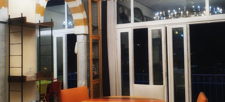 Damask Rose, Lebanese Guest House Jounieh: Foto 