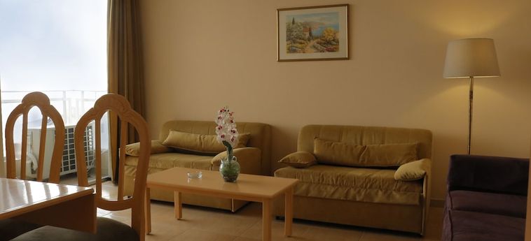 Vanda Hotel:  JOUNIEH