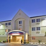 CANDLEWOOD SUITES JUNCTION CITY/FT. RILEY 2 Stars