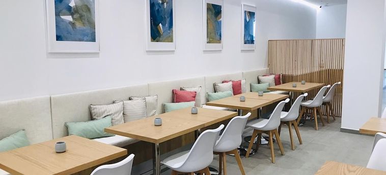 Hotel The Convo Athens Riviera Kallithea : Photo 