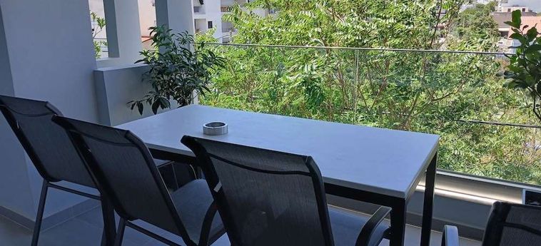 10 Apartments &Amp; Suites Athens Kallithea: Foto 