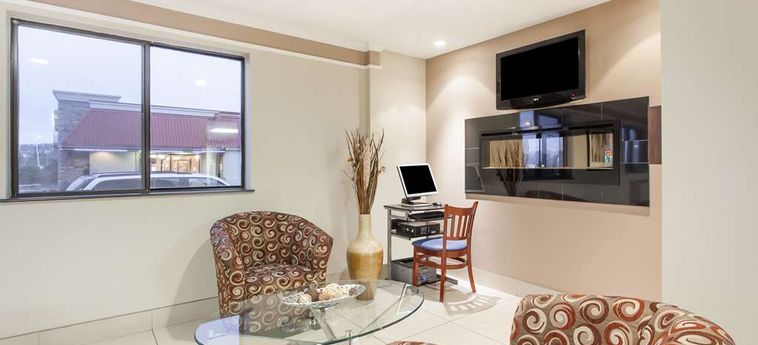 Hotel Super 8 By Wyndham Kamloops On The Hill Kamloops: Foto 