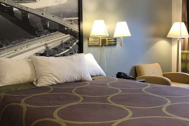 Hotel Thriftlodge Kamloops:  KAMLOOPS