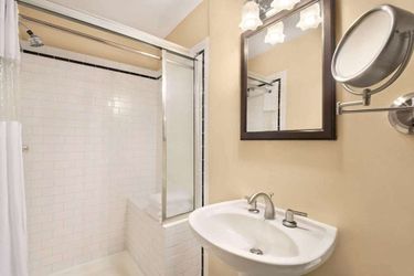 The Plaza Hotel, Trademark Collection By Wyndham Kamloops: Photo 