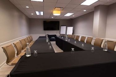 The Thompson Hotel &Amp; Conference Centre:  KAMLOOPS