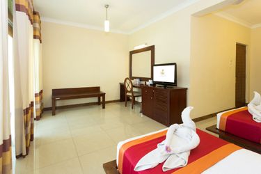 Hotel Serene Grand Kandy: Photo 