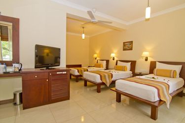 Hotel Serene Grand Kandy: Photo 