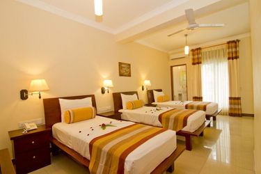 Hotel Serene Grand Kandy: Photo 