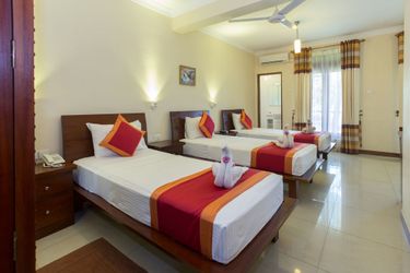 Hotel Serene Grand Kandy: Photo 