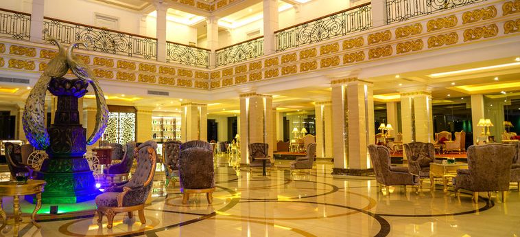 Hotel The Grand Kandyan Kandy: Foto 