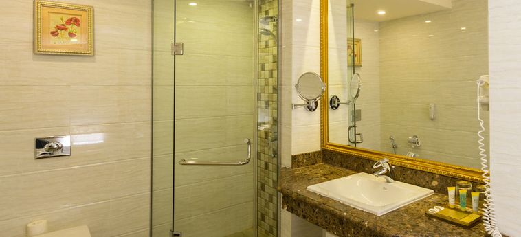 Hotel The Grand Kandyan Kandy : Photo 