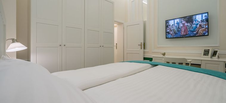 Hotel Revelton Suites Karlovy Vary:  KARLOVY VARY