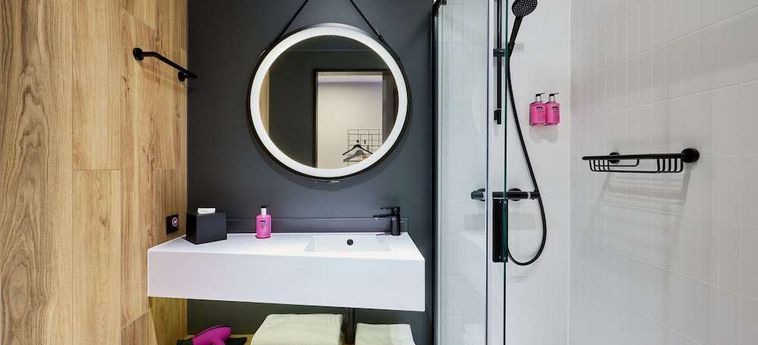 Hotel Moxy Karlsruhe Karlsruhe: Foto 