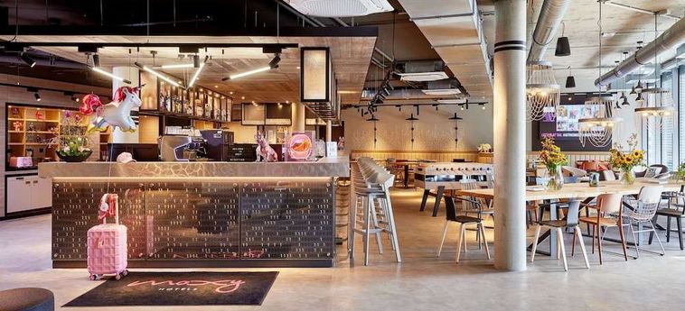 Hotel Moxy Karlsruhe Karlsruhe: Foto 