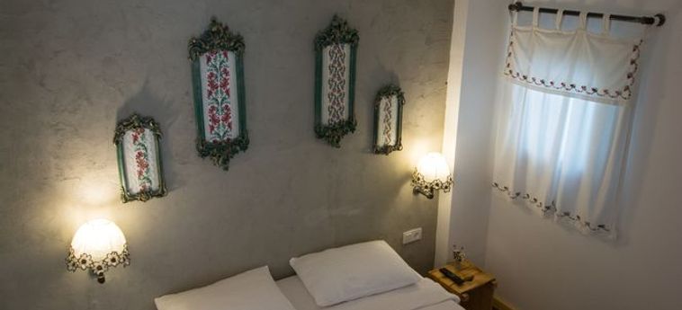Hotel 8 Pansiyon:  KAS - ANTALYA