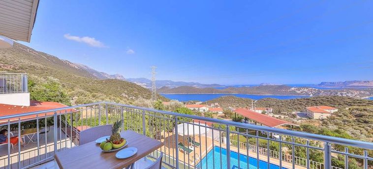 3 House Apart:  KAS - ANTALYA