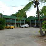 PALM COURT BUDGET MOTEL HOSTEL/BACKPACKERS 3 Stars