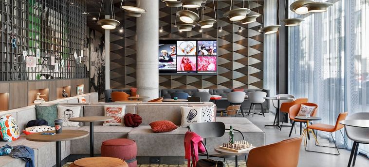 Hotel Moxy Kaunas Center Kaunas : Photo 