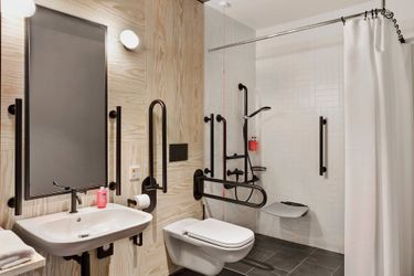 Hotel Moxy Kaunas Center Kaunas: Photo 