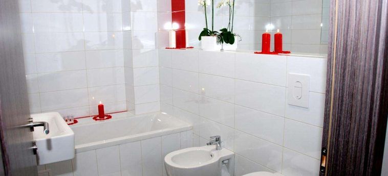 Algiro Hotel:  KAUNAS